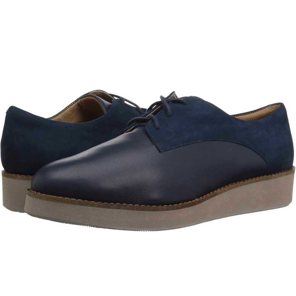 SoftWalk Blue and Tan Oxfords with Modern Platform Sole